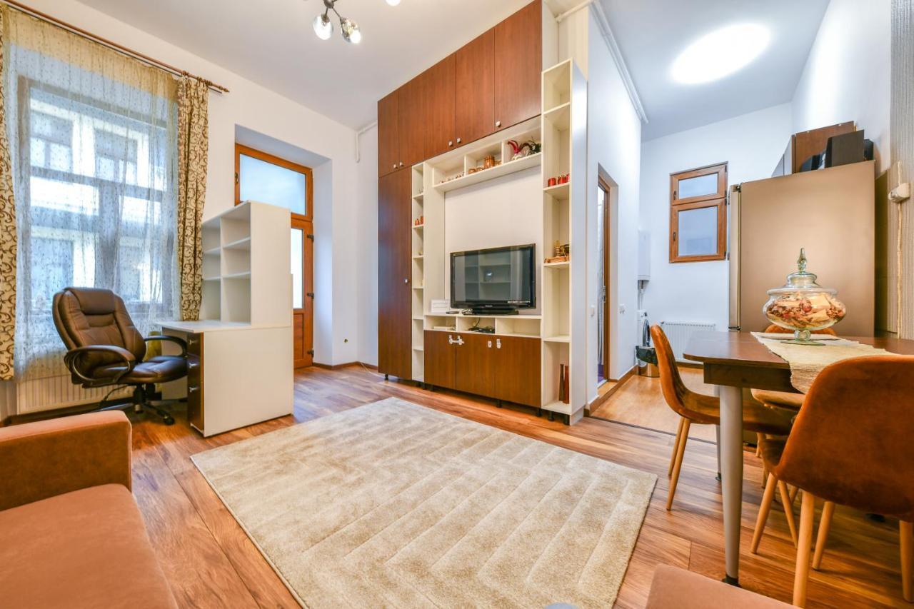 Glam Apartment Cluj-Napoca Exterior photo